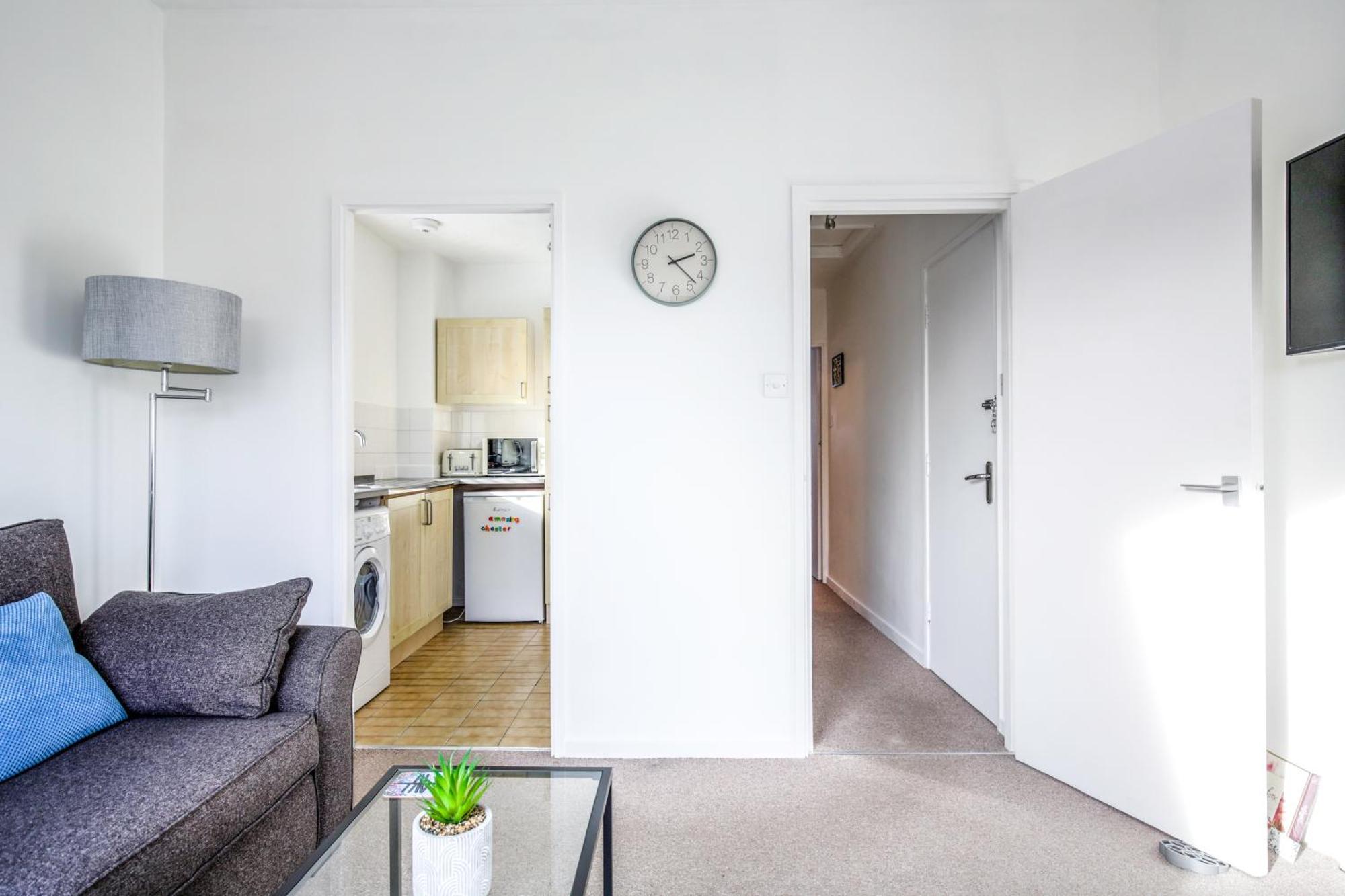 Chester Stays - Best Value Apartment With Free Parking In The Heart Of Chester Ngoại thất bức ảnh