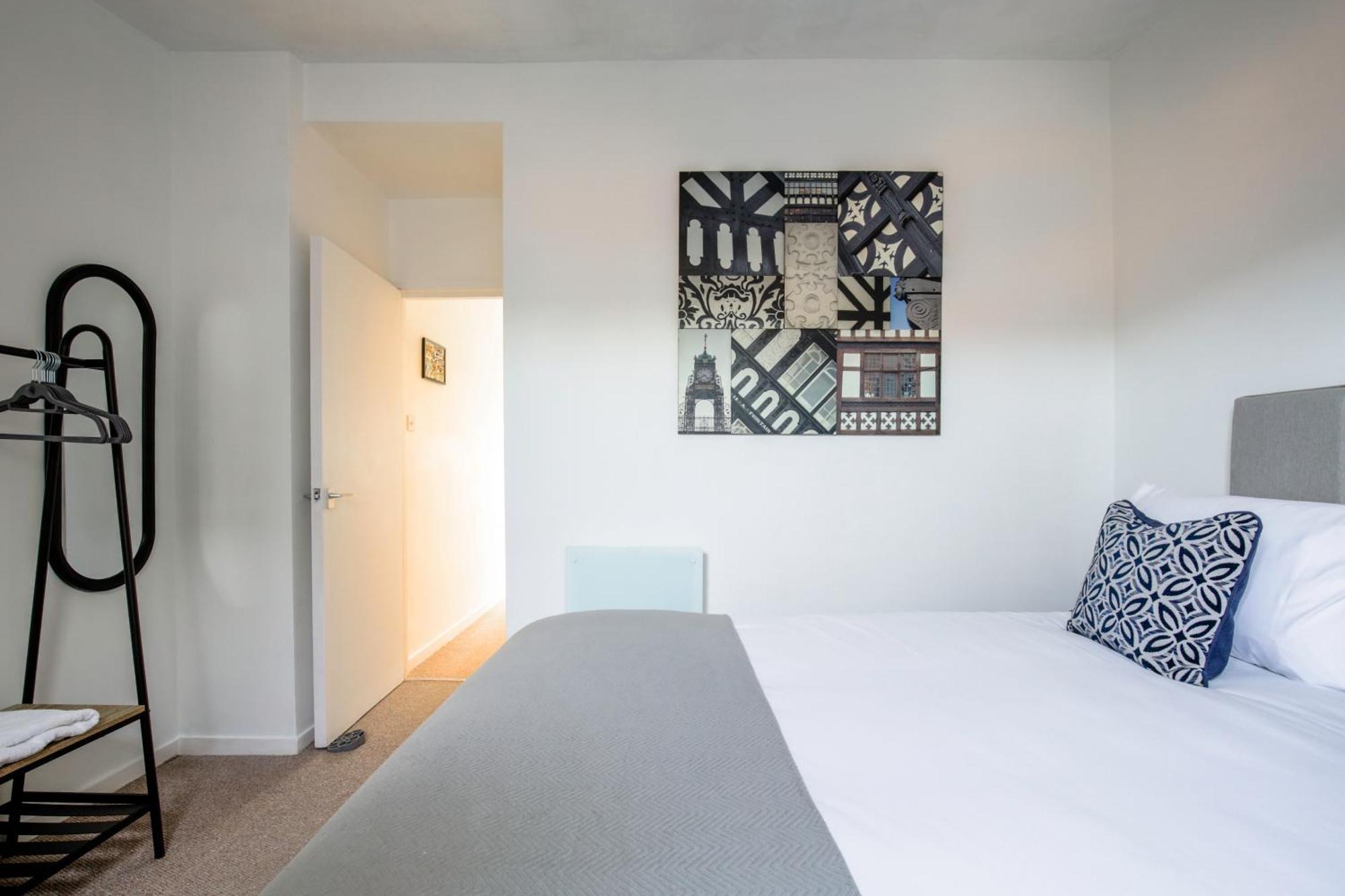 Chester Stays - Best Value Apartment With Free Parking In The Heart Of Chester Ngoại thất bức ảnh