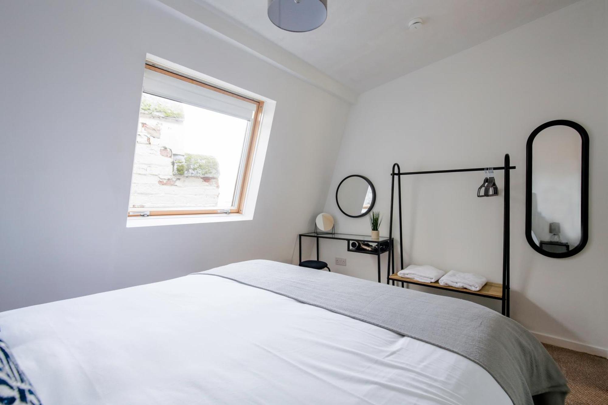 Chester Stays - Best Value Apartment With Free Parking In The Heart Of Chester Ngoại thất bức ảnh