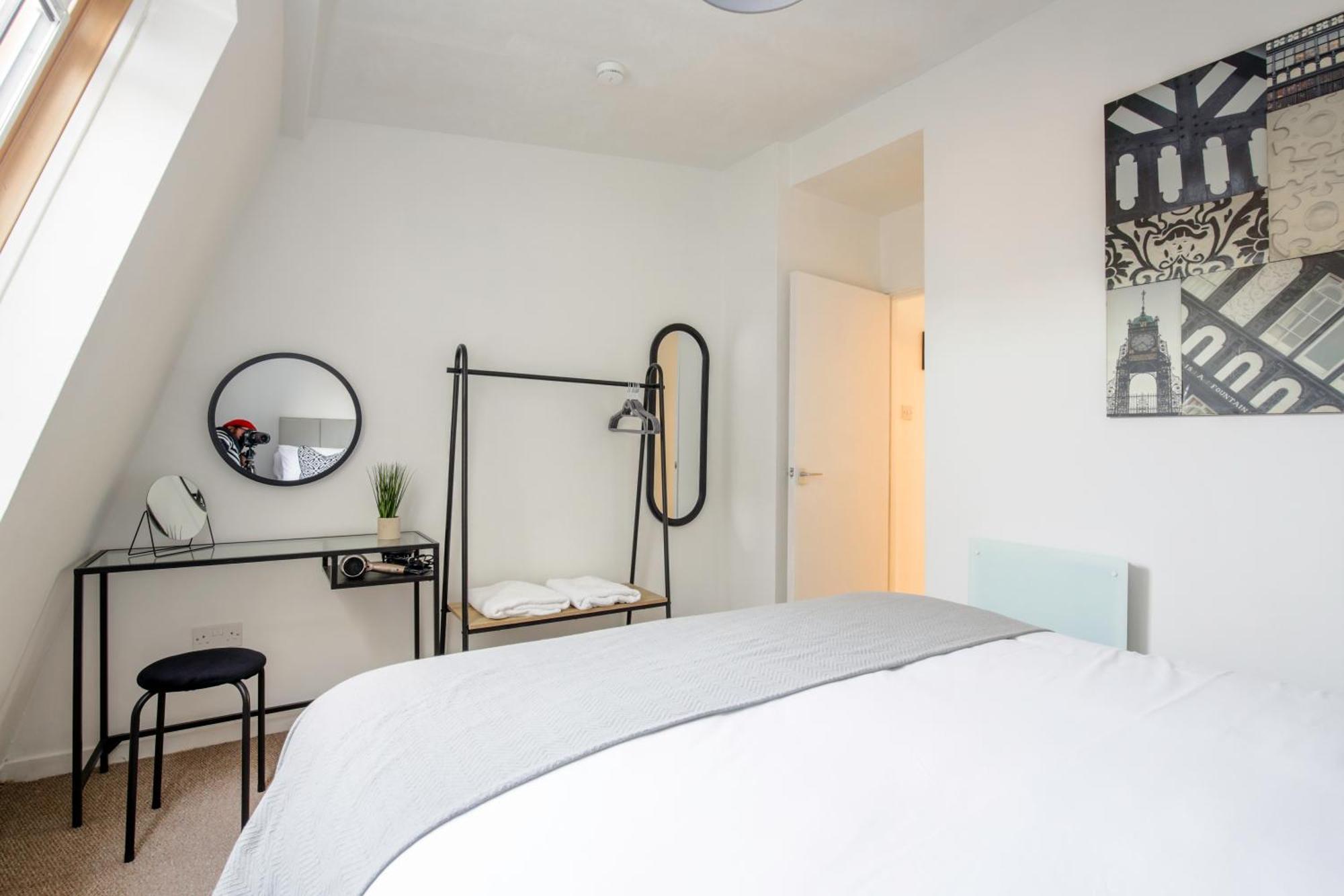 Chester Stays - Best Value Apartment With Free Parking In The Heart Of Chester Ngoại thất bức ảnh